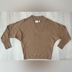 Cyrus brown long sleeve sweater size S